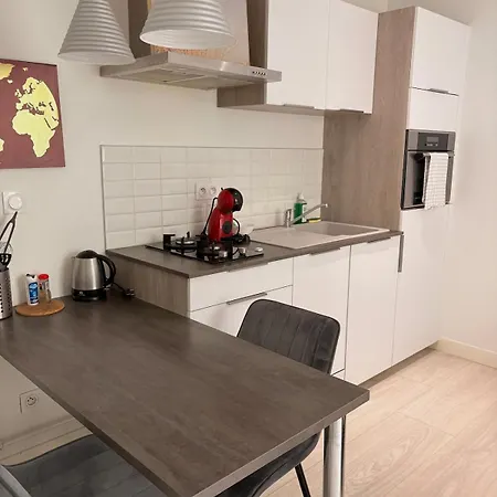 Appartement Cosy - Wifi - Tram Au Pied