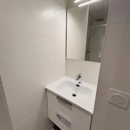 Appartement Cosy - Wifi - Tram Au Pied Grenoble